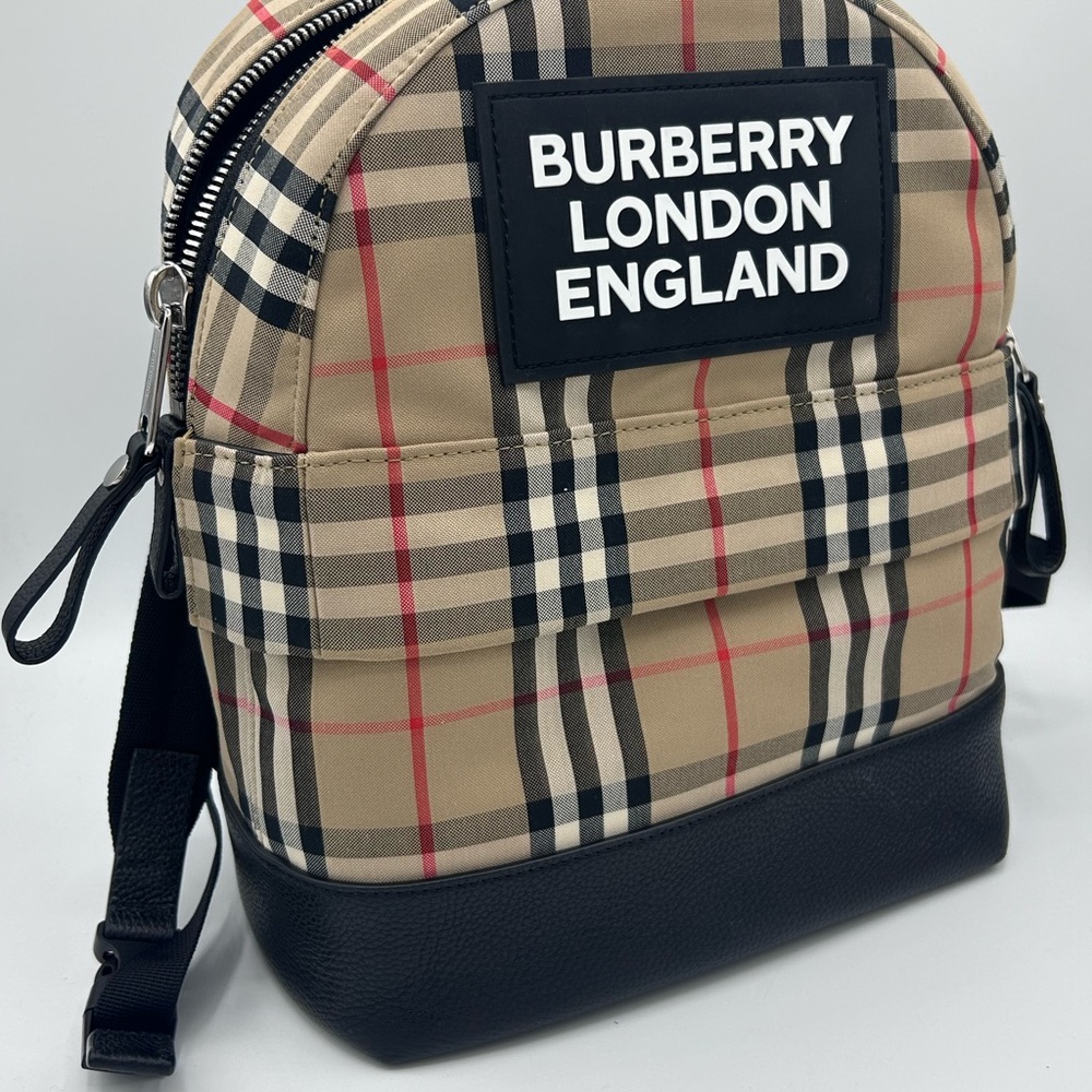 BURBERRY - Picture 5 of 13
